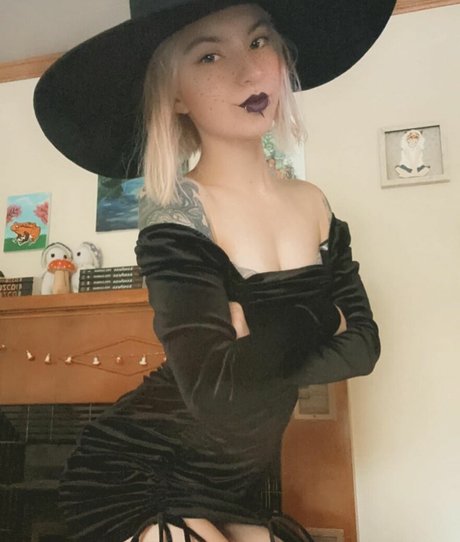 violets cabaret perfect pornstar pics