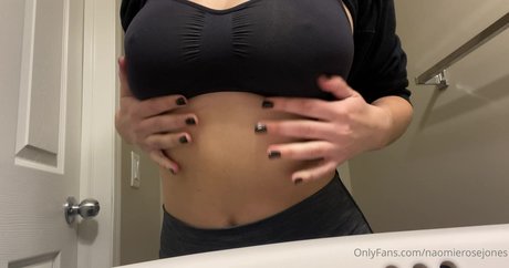 Naomie Rose hd star photo