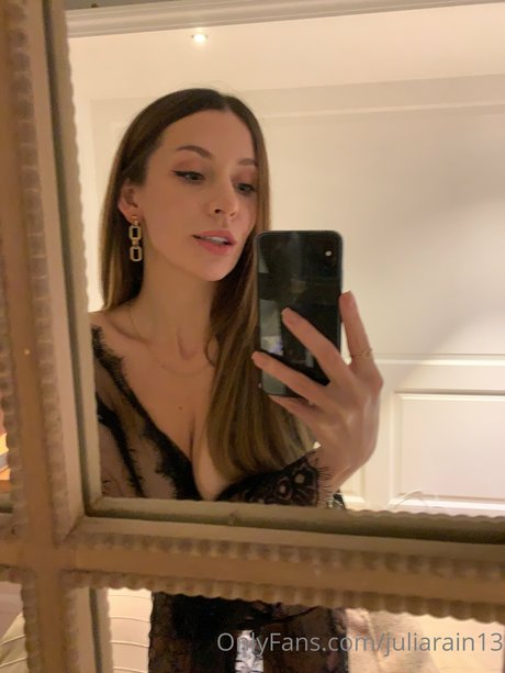 Julia Rain pornstar top pictures
