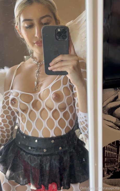 Asapcilla pornstar hd img