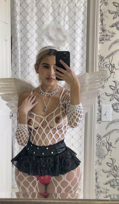 Asapcilla pretty pornstar pictures