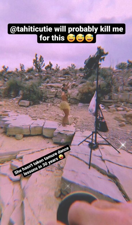 Eimeo pretty pornstar gallery