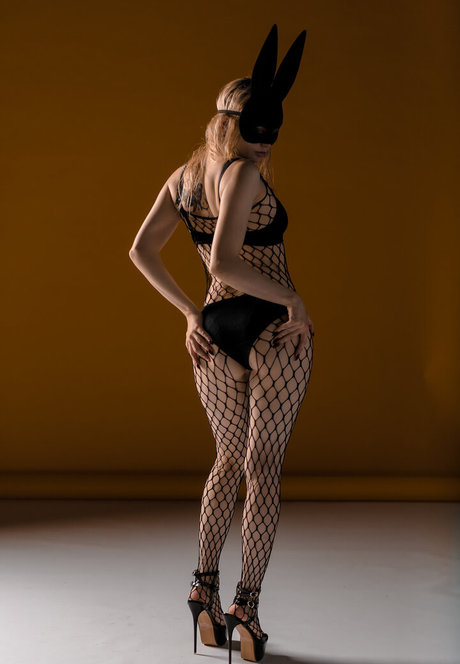 sishka14 adult actress galleries