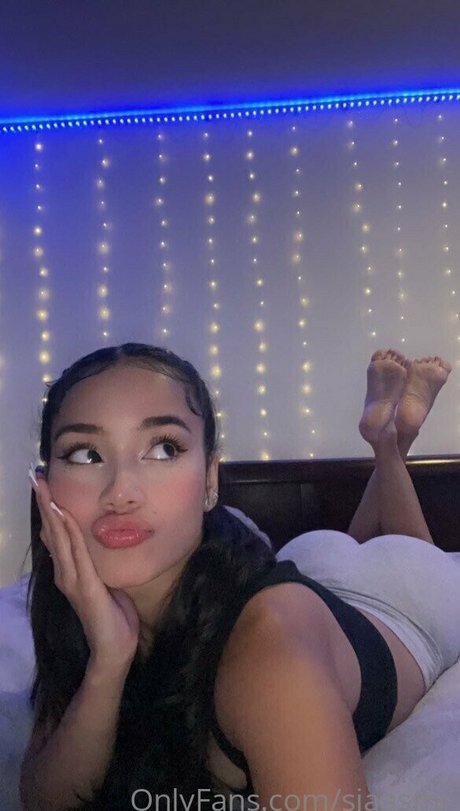 siaasmr star hot pics