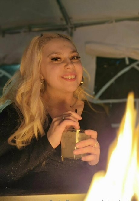 zivahziva star hd pics