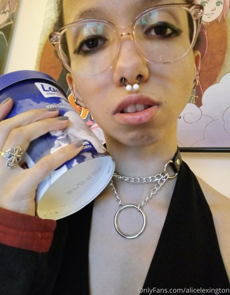 alicelexington nudes actress pictures