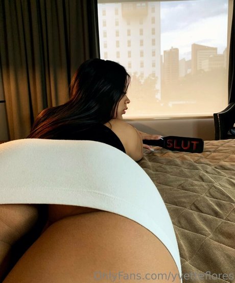 yvetteflores beautiful pornstar pic