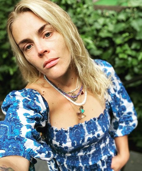 Busy Philipps actress pics