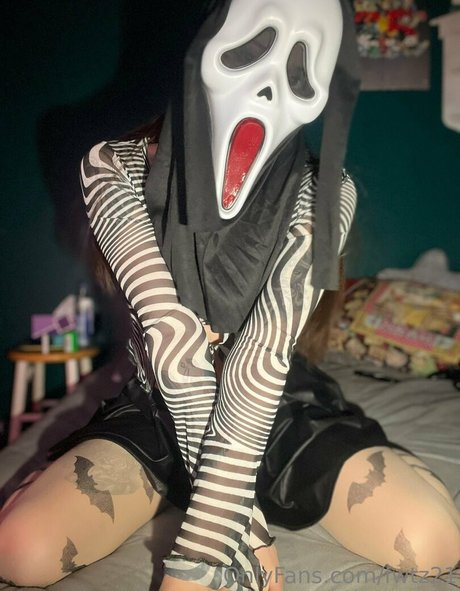 fwtz21 model erotic image