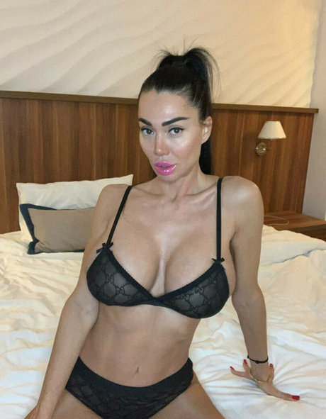 Sexy Alisa xxx pornstar archive