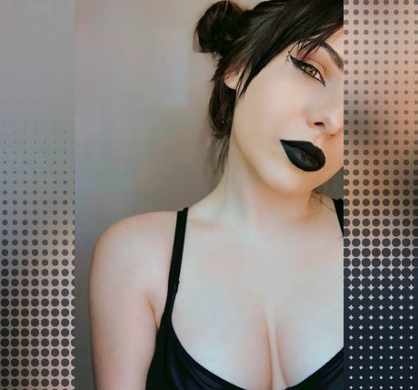 Sara Secora pornstar top picture