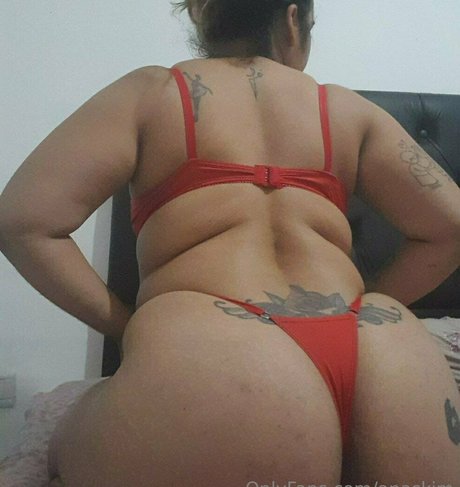 anaskim pretty pornstar photos