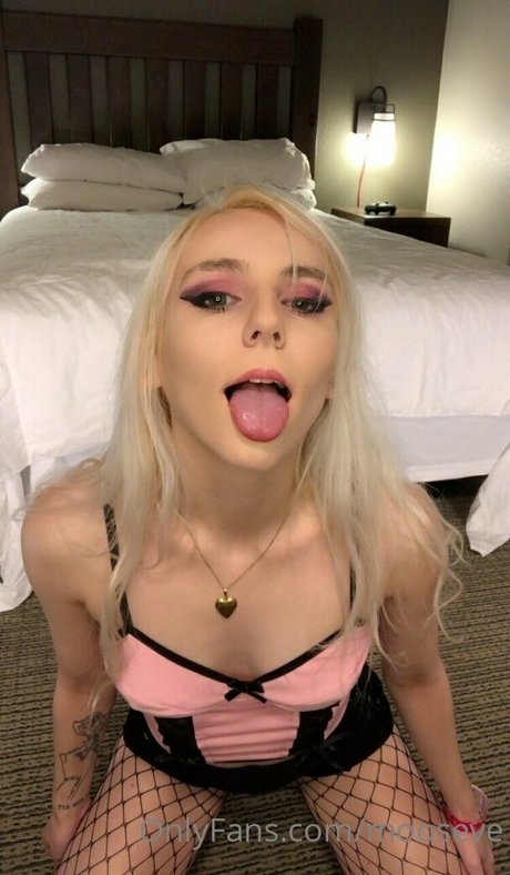 mooseve exclusive pornstar pic
