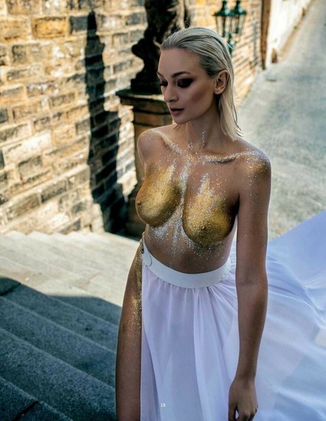 Barbora Mottlova pornstar sexy gallery