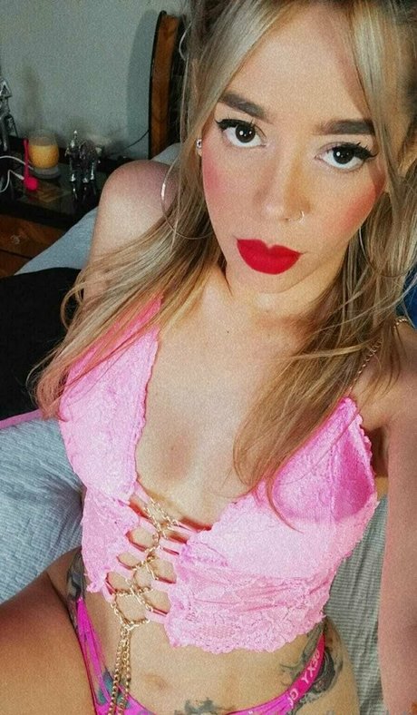 lucybt beautiful pornstar pic