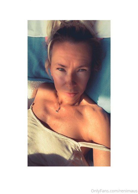 loveislove01 art star pics