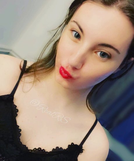 RealRS pornstar hot pic