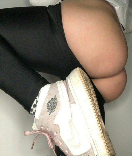 colombian teen onlyfans hot picture