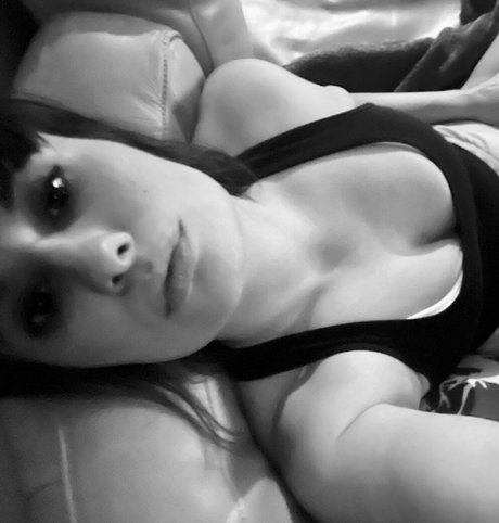 LillyBehave art star img