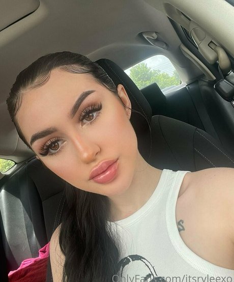 itsazaleaxo pretty star archive