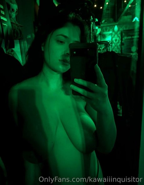 kawaiiinquisitor sexy star img