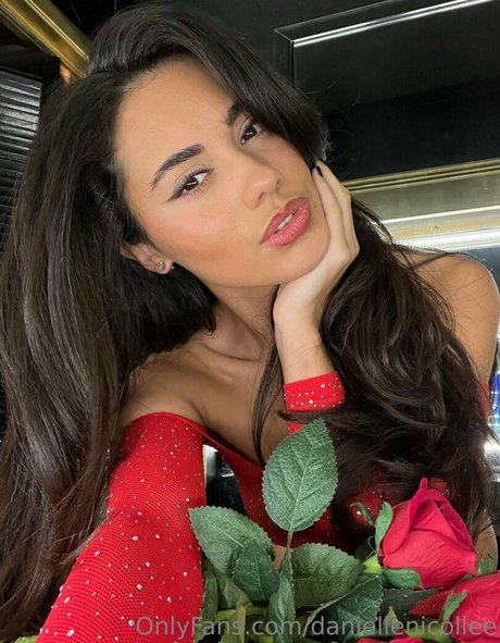 daniellenicollee sex star galleries