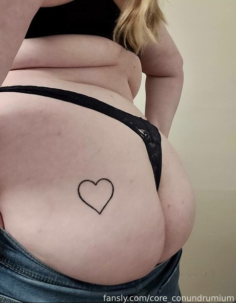ebony fingering onlyfans sexy pic