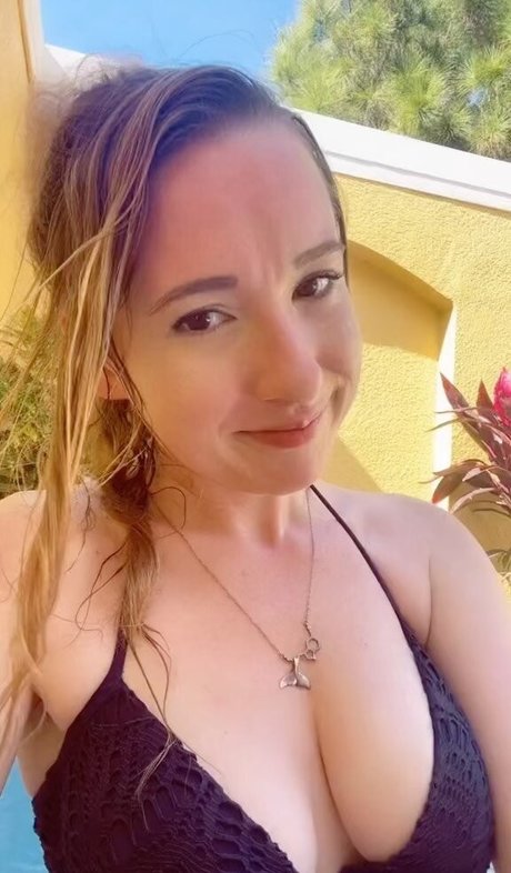 Krisea Marina star nude pictures