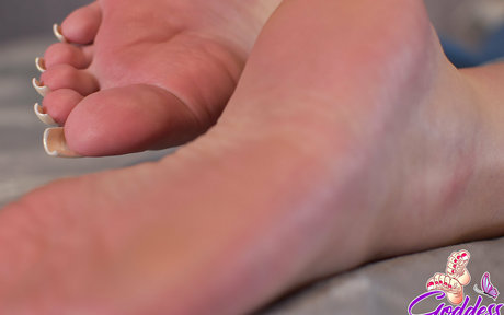 goddessmiiafree nudes actress image