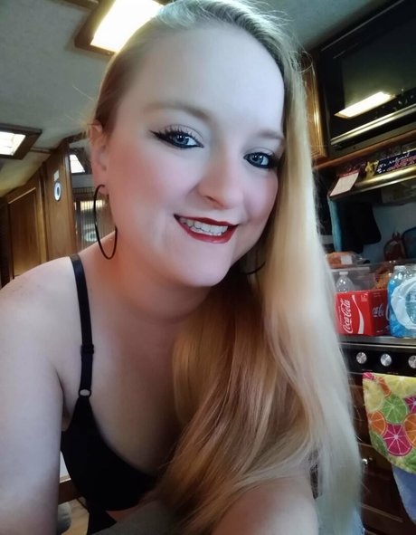 aprilrose1992 xxx star pic