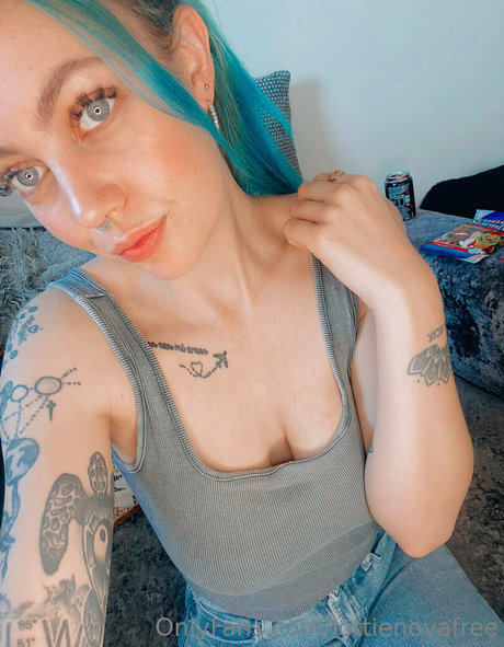 lottienovafree hot pornstar galleries