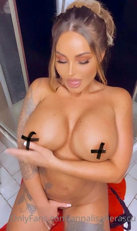 Anna Lisa Herascu star pics