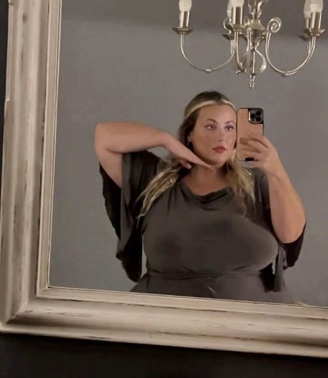 juiceefruitee pornographic star pics