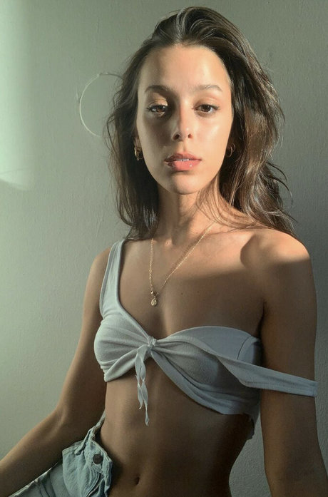 Izzybizzyspider star sex photo