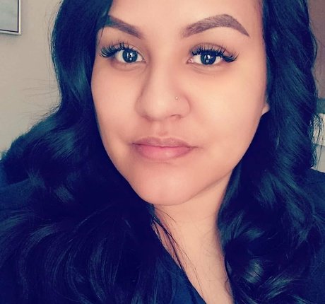 bigbuttsmutt model naked image