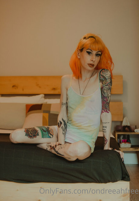 ondreeahfree star sexy pics