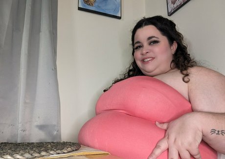 fatterforme profile image