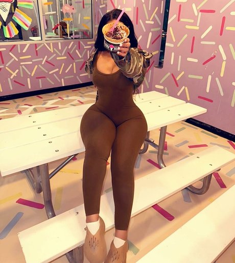 Princess A1naniee naked actress photos