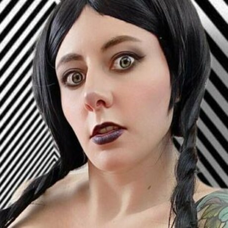 lanareidisherefree profile image