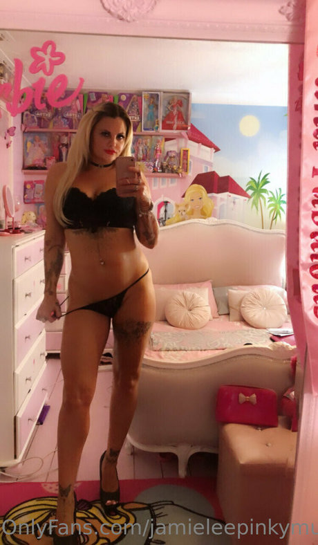 Jamieleepinkymummy high quality model archive