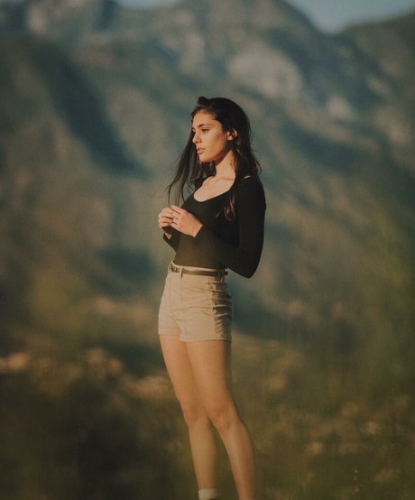 Yasmeen Fletcher model hot galleries