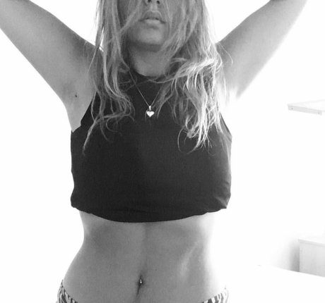 Acronopia exclusive model picture