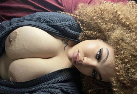 Teeee star naked pictures