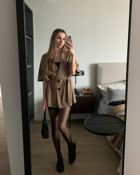 ebony teen onlyfans art nude pics
