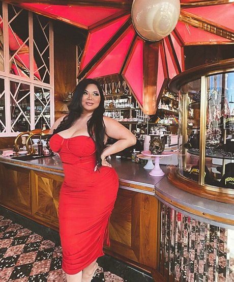 Mizuki Brown actress photo