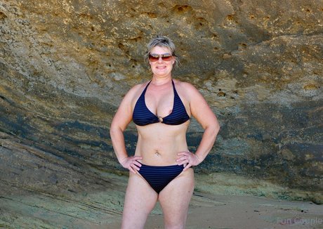 funcoupleforfree pornographic model image