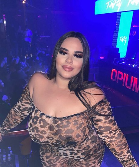 Curvyexoticaa free model img