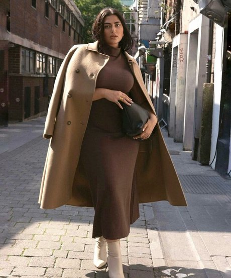 Irena Drezi pretty actress photos