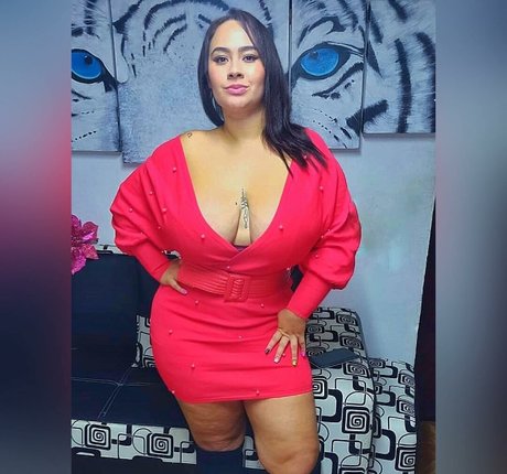 Blaalz pornographic model image