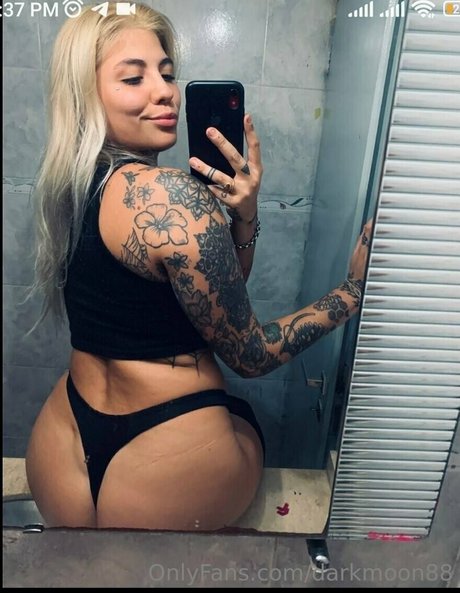 darkmoon88 model pornographic pic